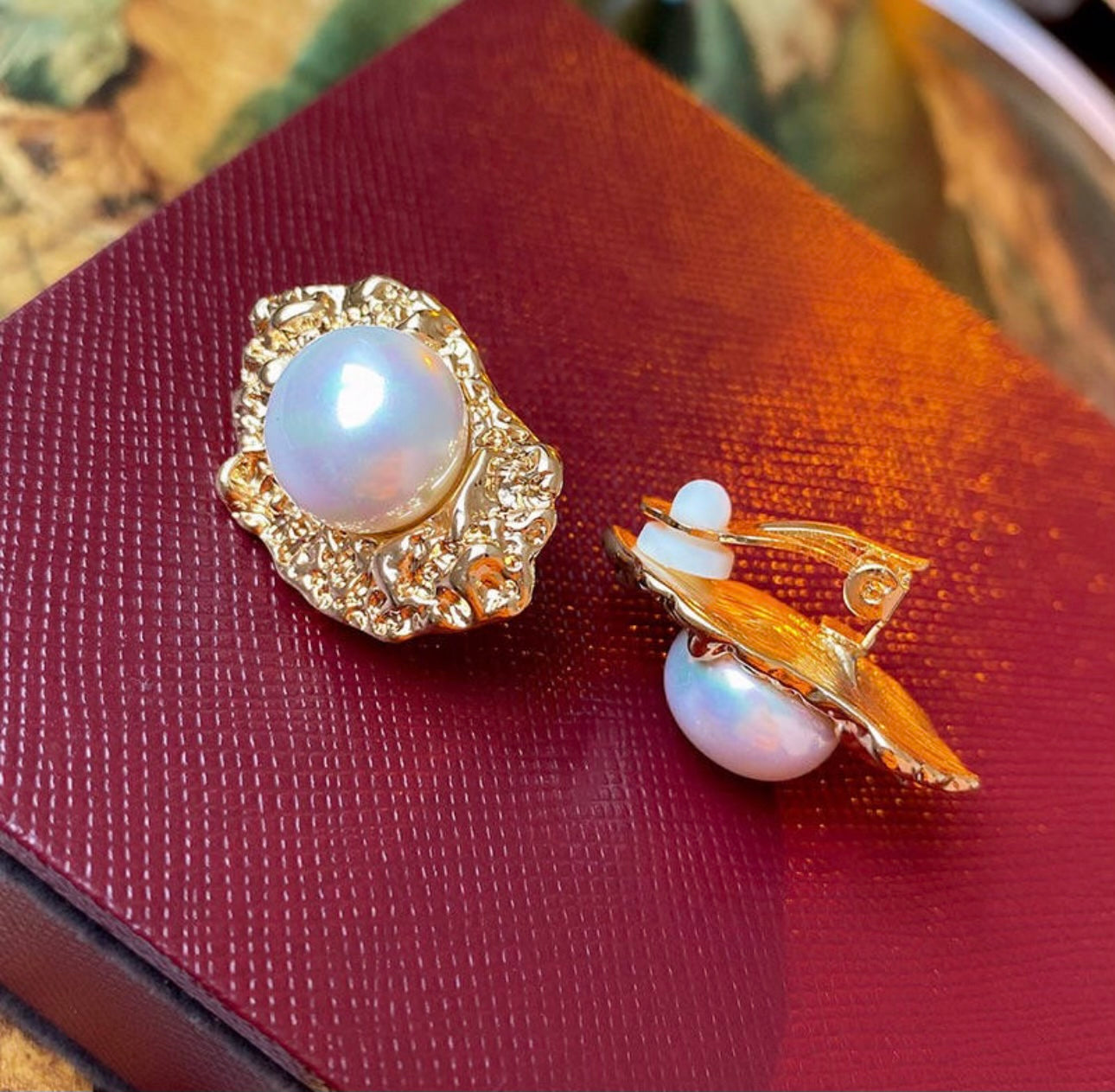 Classe Pearly Clip Ons